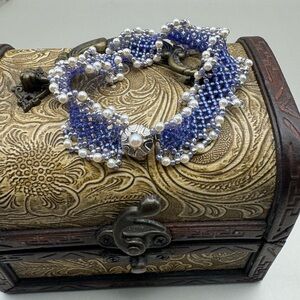 Handcrafted Purple Beaded Pearl Bracelet